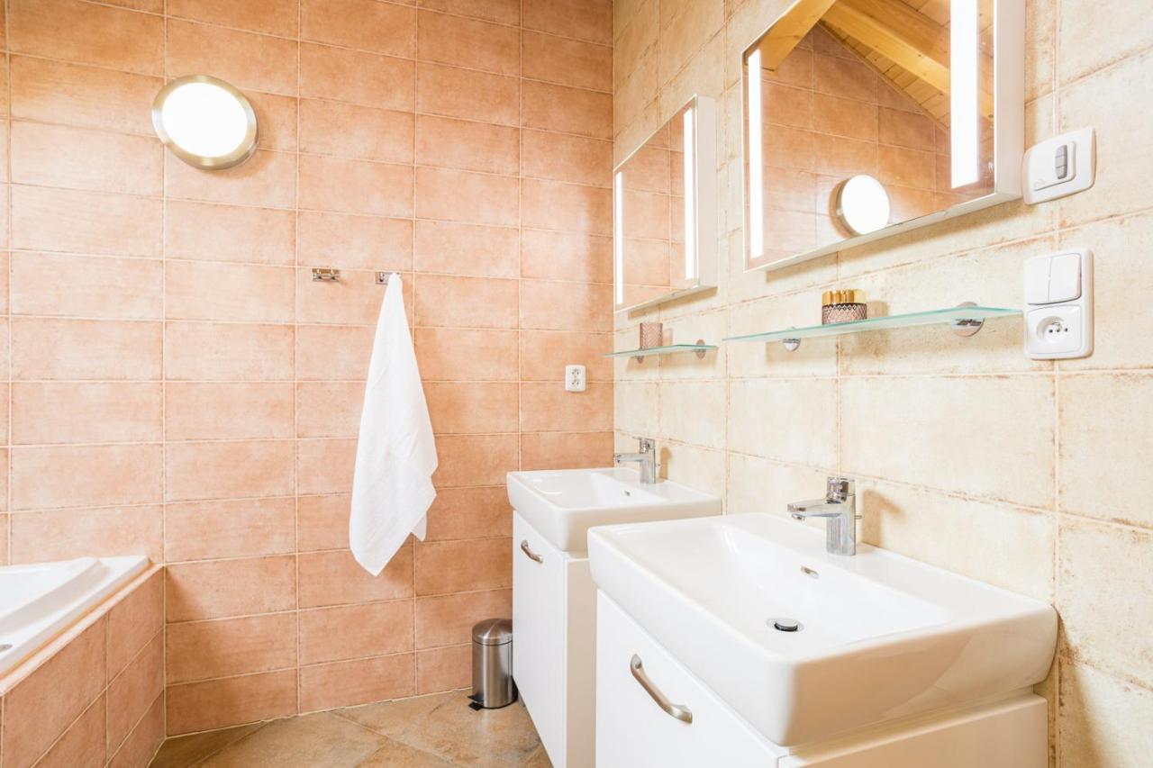 Vinny Apartman Rakovník Kültér fotó